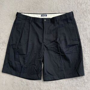 NEW Lands' End Men's Size 40 Black Chino Pleated Shorts Traditional Fit Cotton